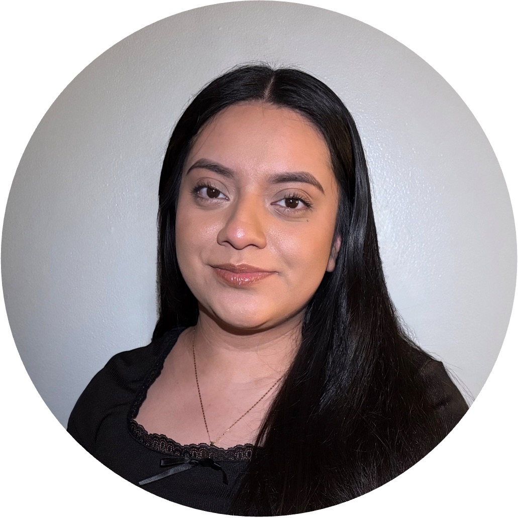 Leslie Ledezma Headshot